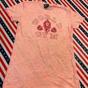 World Gym Pink Gorilla Logo T-Shirt Size Large